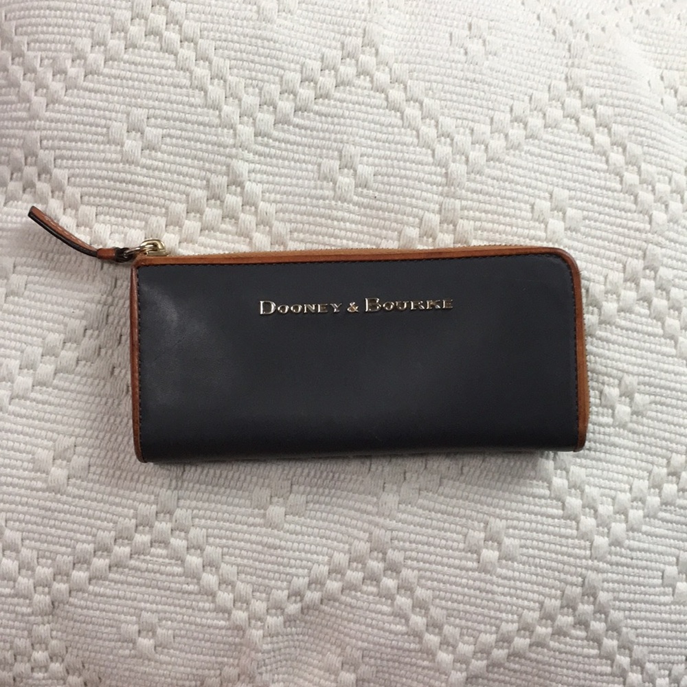 Dooney and Bourke Wallet